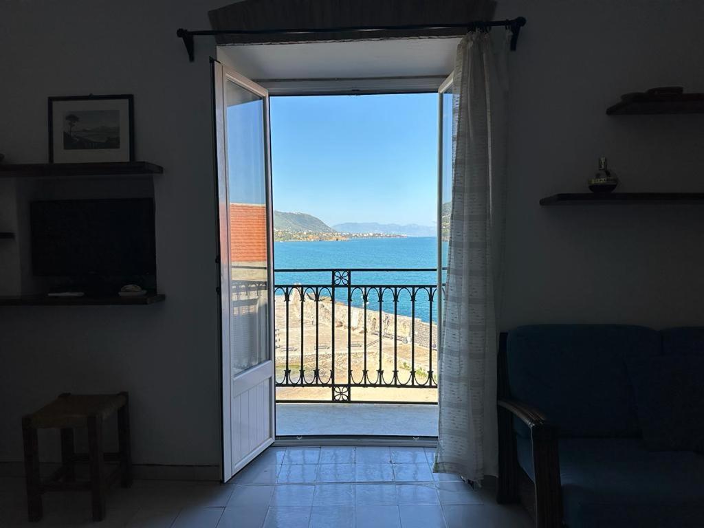 Molo Sea View Apartment Cefalu Exterior photo
