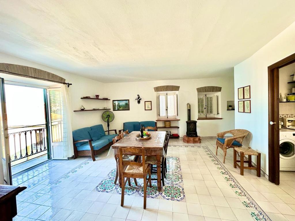 Molo Sea View Apartment Cefalu Exterior photo